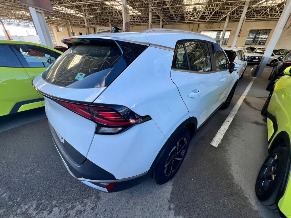 Foto 3 del anuncio Kia Sportage 1.6 T-GDi MHEV 110kW (150CV) Drive 4x2  de Ocasión en Madrid