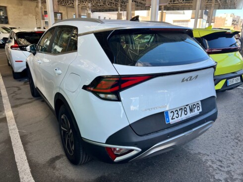Foto impresión del anuncio Kia Sportage 1.6 T-GDi MHEV 110kW (150CV) Drive 4x2  de Ocasión en Madrid