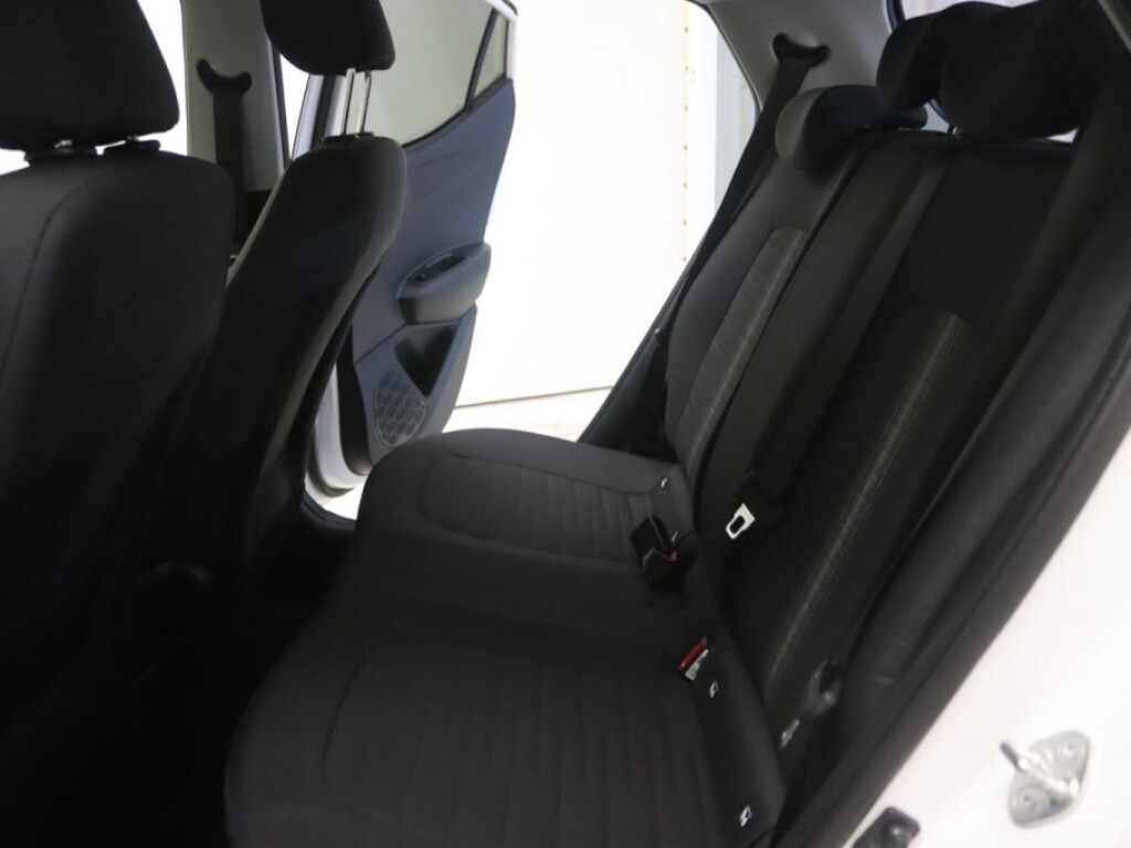 Foto 14 del anuncio Hyundai i10 1.0 Klass  de Ocasión en Madrid