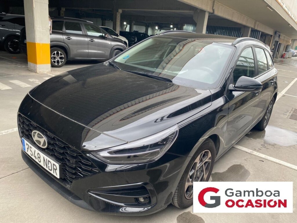 Foto impresión del anuncio Hyundai i30 1.0 TGDI 48V Klass de Ocasión en Madrid Foto impresión del anuncio Hyundai i30 1.0 TGDI 48V Klass de Ocasión en Madrid