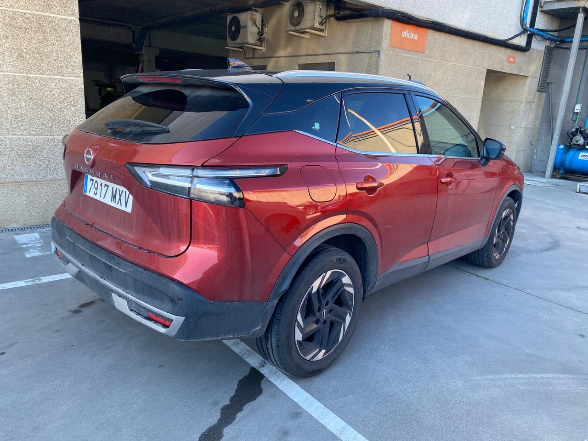 Foto 3 del anuncio Nissan Qashqai DIG-T 103kW N-Connecta MHEV de Ocasión en Madrid