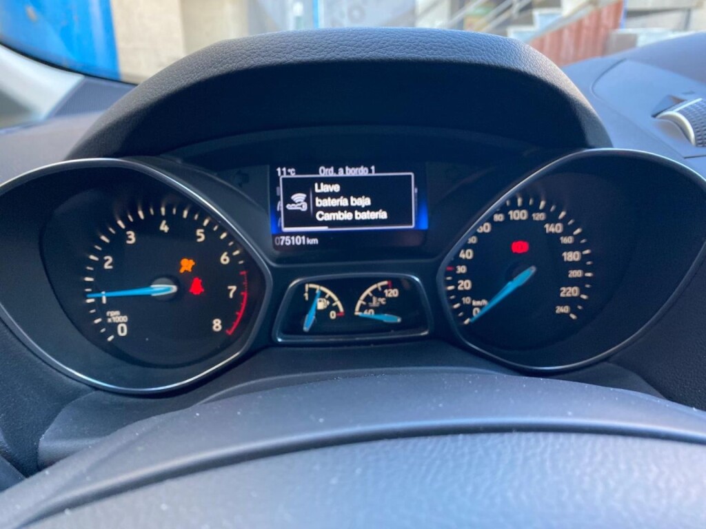 Foto 6 del anuncio Ford C Max 1.0 EcoBoost 125CV Titanium  de Ocasión en Madrid