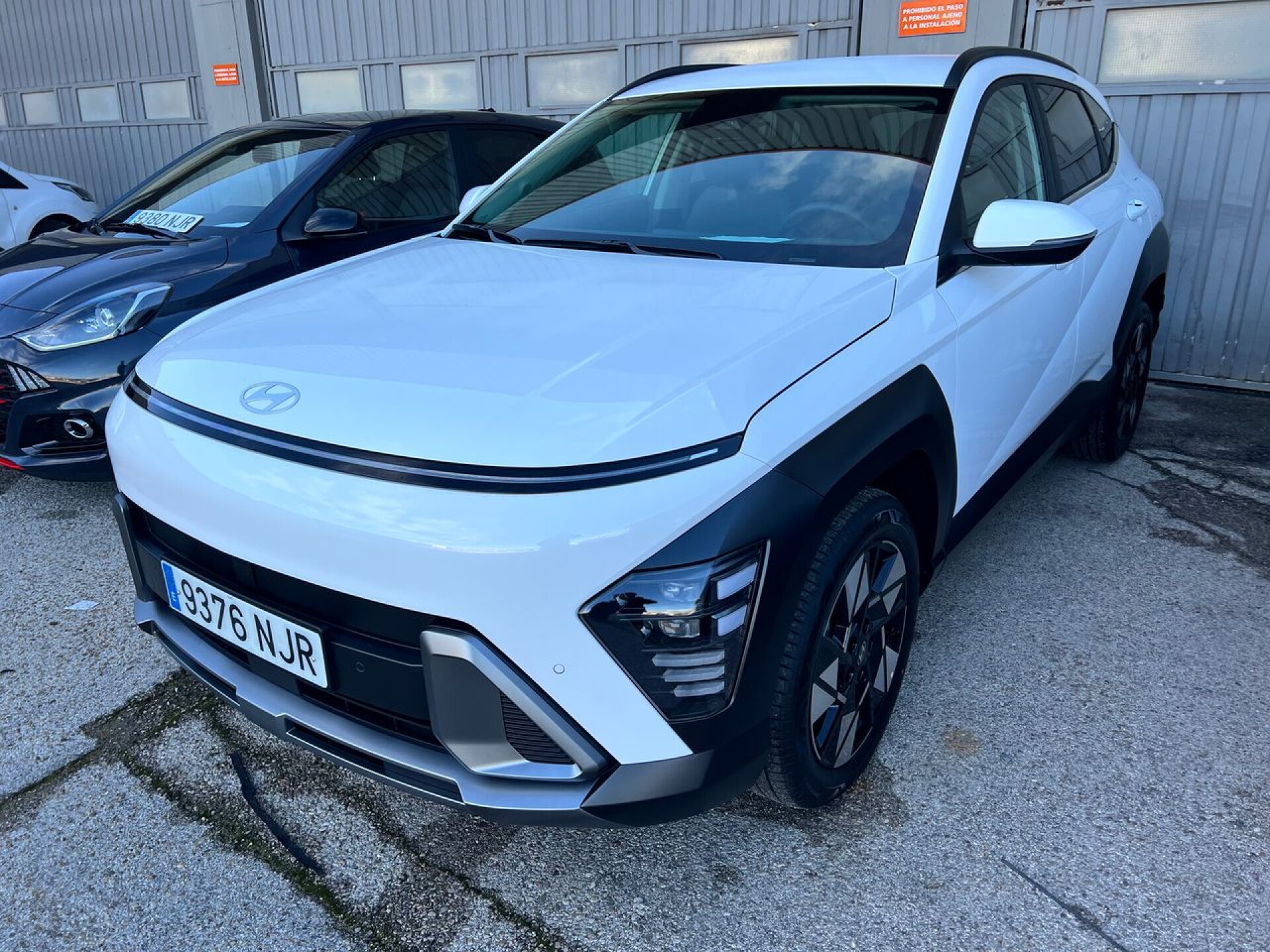 Foto 1 del anuncio Hyundai Kona HEV 1.6GDI 129CV DT Tecno  de Ocasión en Madrid