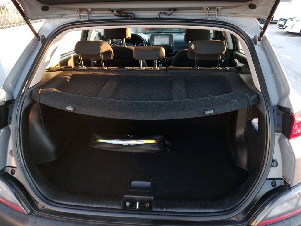 Foto 7 del anuncio Hyundai Kona 1.0 TGDI Klass 4X2  de Ocasión en Madrid