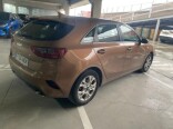 Foto 11 del anuncio Kia Ceed 1.0 T-GDi 74kW (100CV) Drive  de Ocasión en Madrid