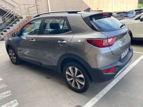 Foto impresión del anuncio Kia Stonic 1.2 DPi 62kW (84CV) Drive  de Ocasión en Madrid