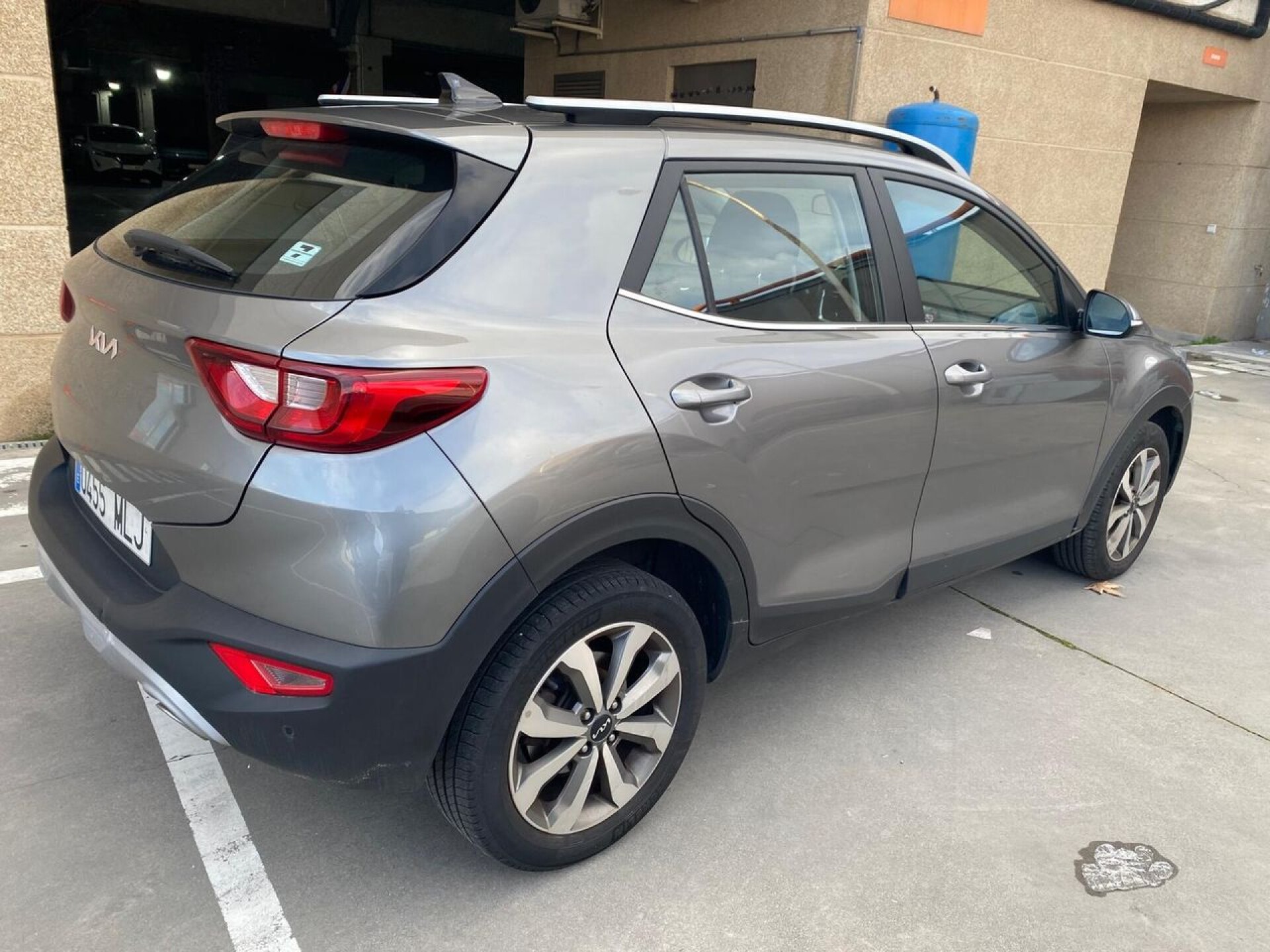 Foto 3 del anuncio Kia Stonic 1.2 DPi 62kW (84CV) Drive  de Ocasión en Madrid