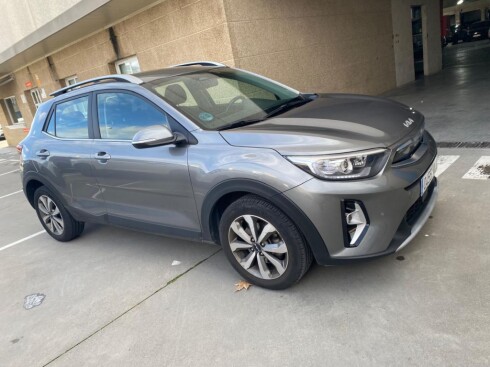 Foto impresión del anuncio Kia Stonic 1.2 DPi 62kW (84CV) Drive  de Ocasión en Madrid