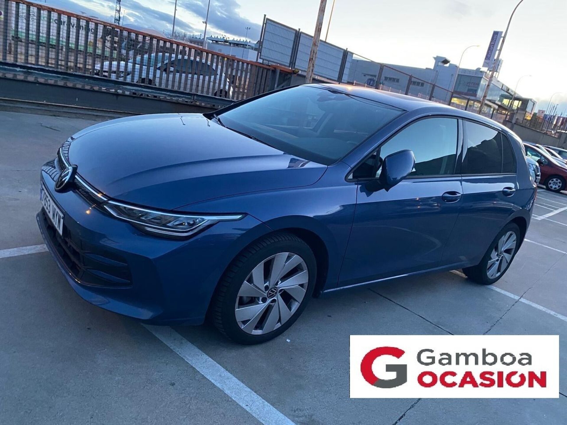 Foto principal del anuncio Volkswagen Golf 