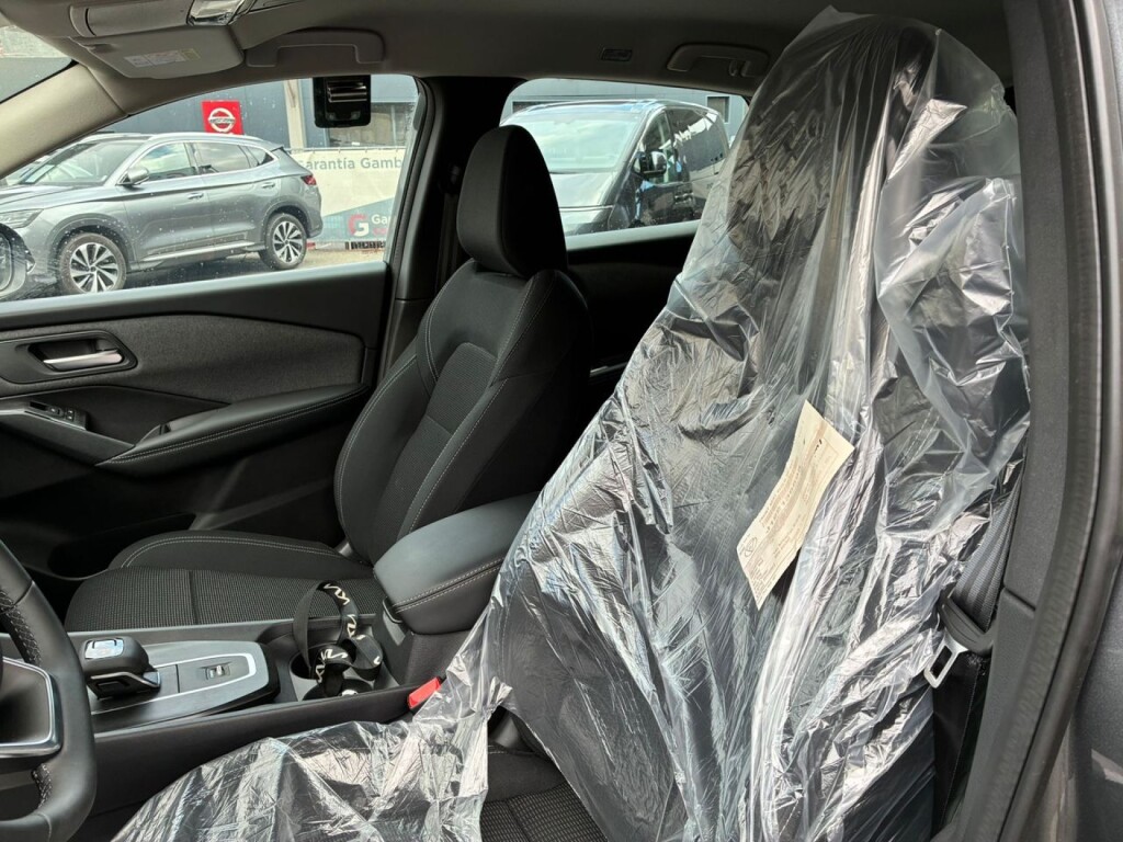 Foto 5 del anuncio Nissan Qashqai DIG-T 116kW (158CV) mHEV CVT Acenta  de Ocasión en Madrid