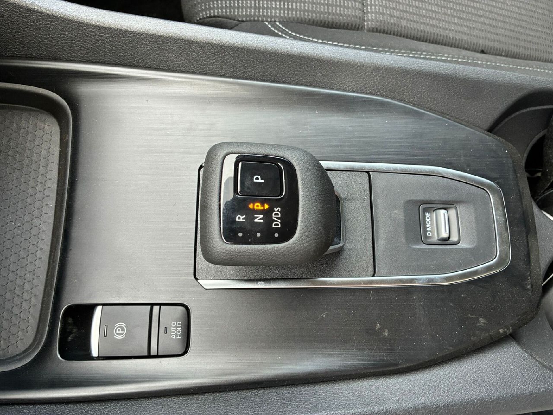 Foto 9 del anuncio Nissan Qashqai DIG-T 116kW (158CV) mHEV CVT Acenta  de Ocasión en Madrid