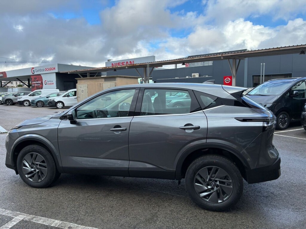 Foto 1 del anuncio Nissan Qashqai DIG-T 116kW (158CV) mHEV CVT Acenta  de Ocasión en Madrid