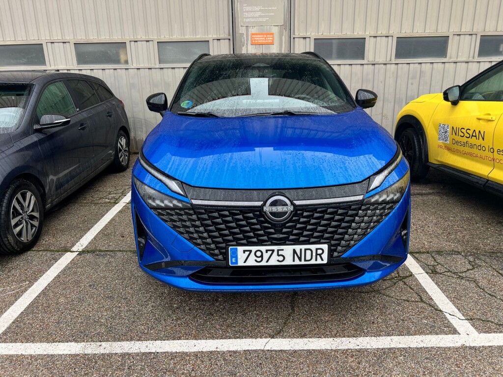 Foto 3 del anuncio Nissan Qashqai DIG-T 103kW (140CV) mHEV 4x2 N-Design  de Ocasión en Madrid