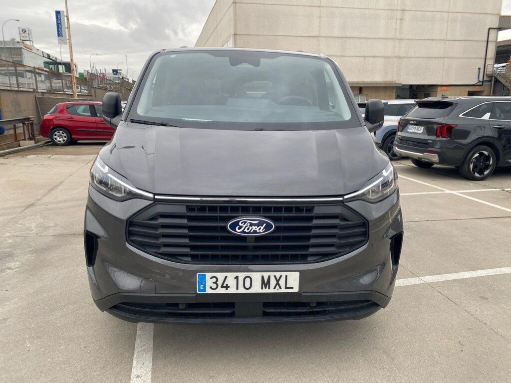 Foto 6 del anuncio Ford Tourneo  Custom 2.0 EcoBlue 100kW (136CV) L1 Trend 320 9PLAZAS de Ocasión en Madrid