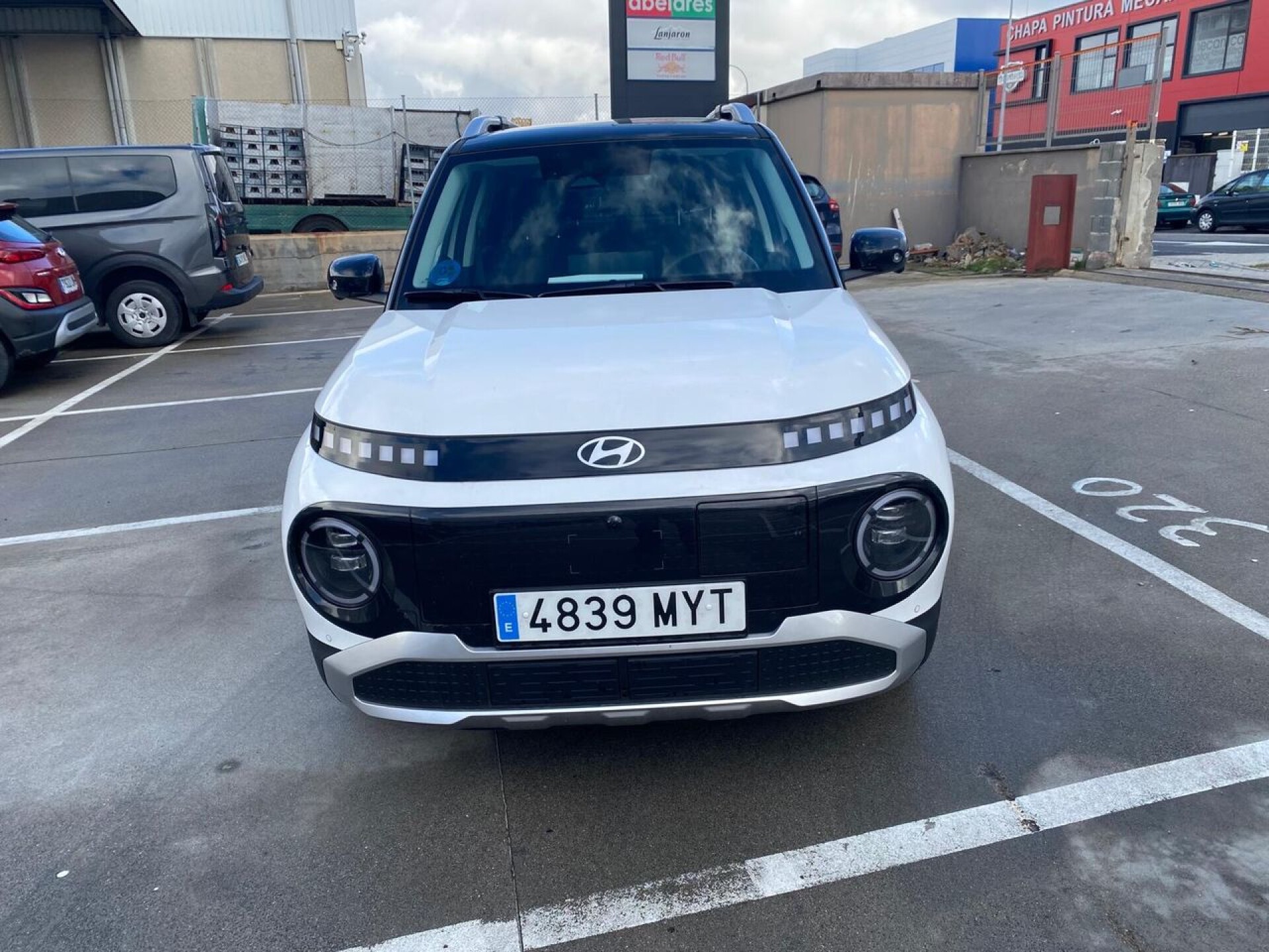 Foto 4 del anuncio Hyundai Inster 49KWH 85KW (115CV) Tecno 2C  de Ocasión en Madrid