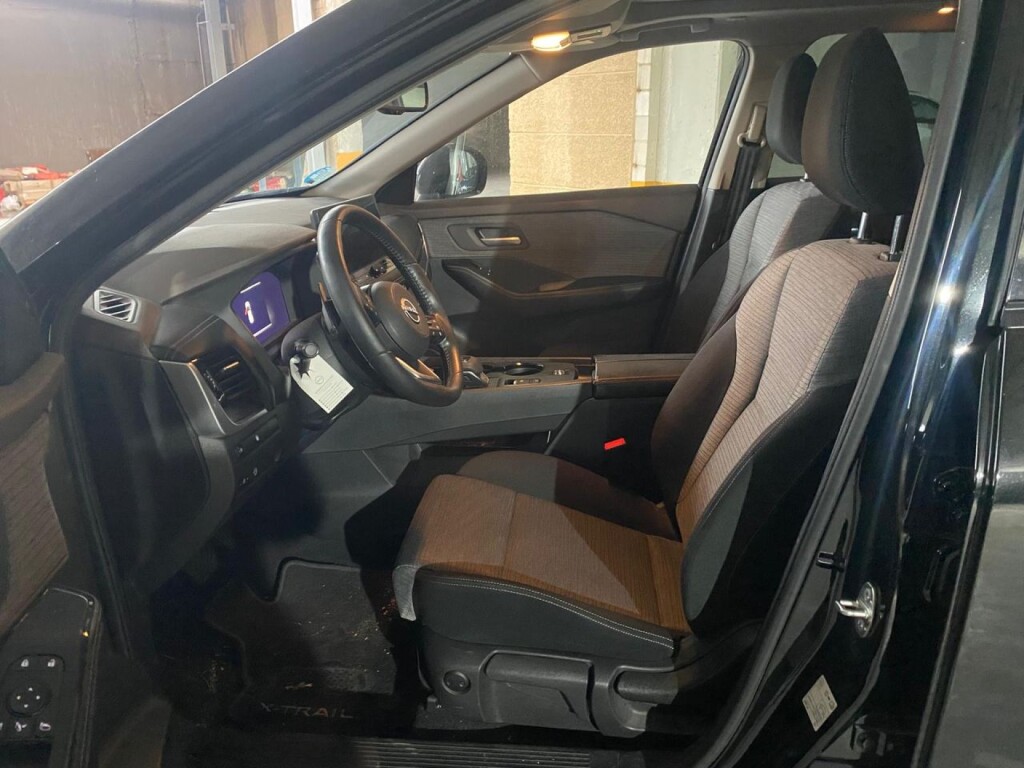 Foto 12 del anuncio Nissan X-Trail 5pl 1.5T VC 120kW MHEV 4x2 N-Connecta  de Ocasión en Madrid