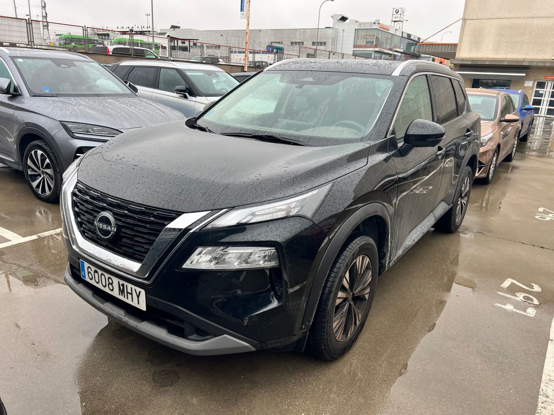 Foto principal del anuncio Nissan X-Trail 5pl 1.5T VC 120kW MHEV 4x2 N-Connecta  de Ocasión en Madrid