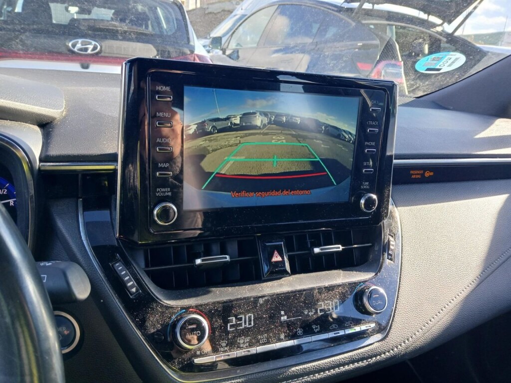 Foto 4 del anuncio Toyota Corolla 1.8 125H ACTIVE TECH E-CVT  de Ocasión en Madrid