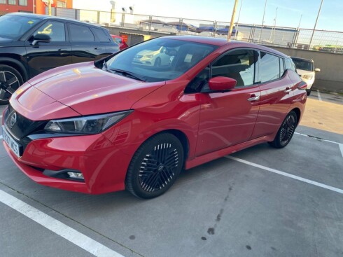 Foto principal del anuncio Nissan Leaf 40kWh N-Connecta  de Ocasión en Madrid