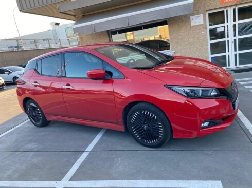 Foto impresión del anuncio Nissan Leaf 40kWh N-Connecta  de Ocasión en Madrid