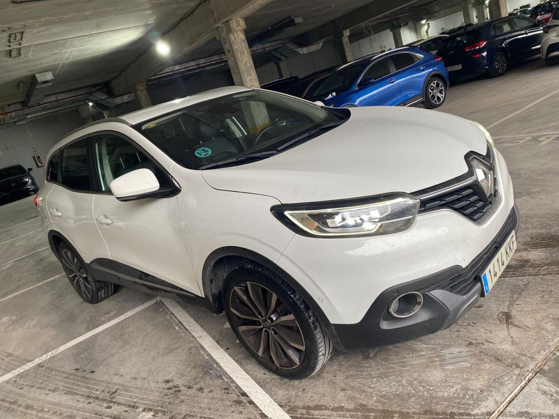 Foto principal del anuncio Renault Kadjar Zen Energy TCe 97kW (130CV)  de Ocasión en Madrid