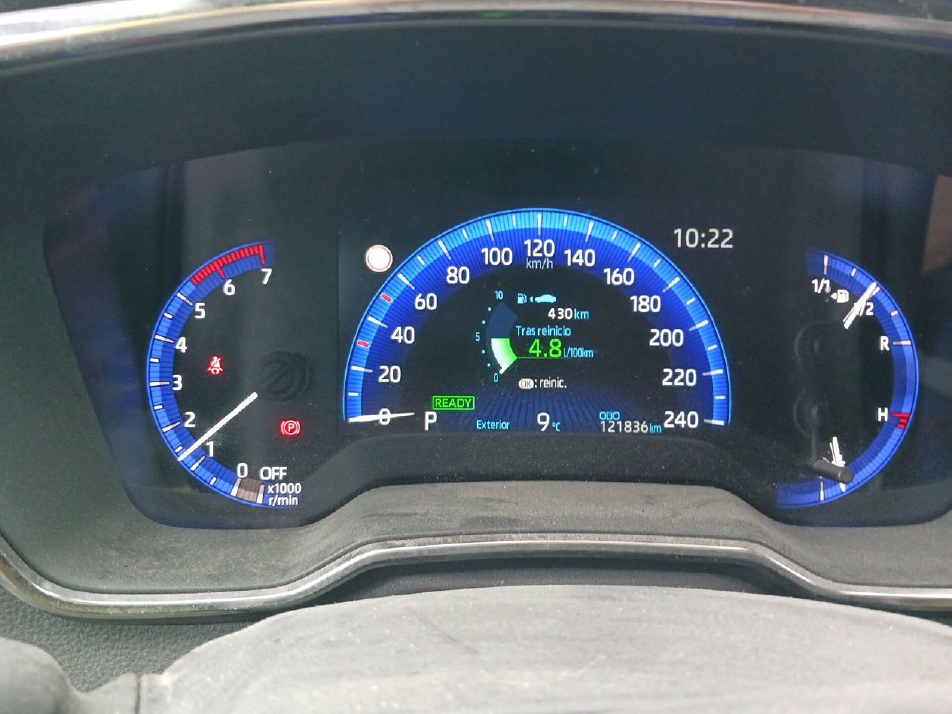 Foto 6 del anuncio Toyota Corolla 1.8 125H ACTIVE TECH E-CVT  de Ocasión en Madrid