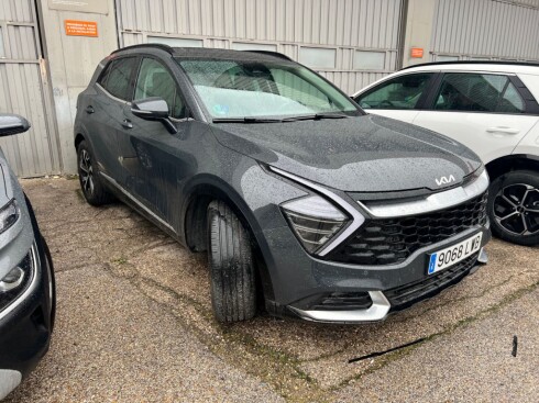 Foto impresión del anuncio Kia Sportage 1.6 T-GDi 110kW (150CV) MHEV Tech 4x2  de Ocasión en Madrid