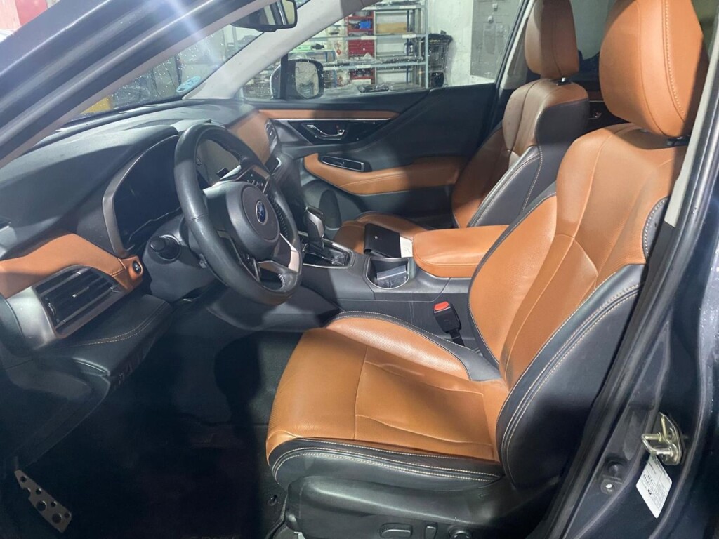 Foto 5 del anuncio Subaru Outback 2.5i Touring CVT Lineartronic AWD  de Ocasión en Madrid