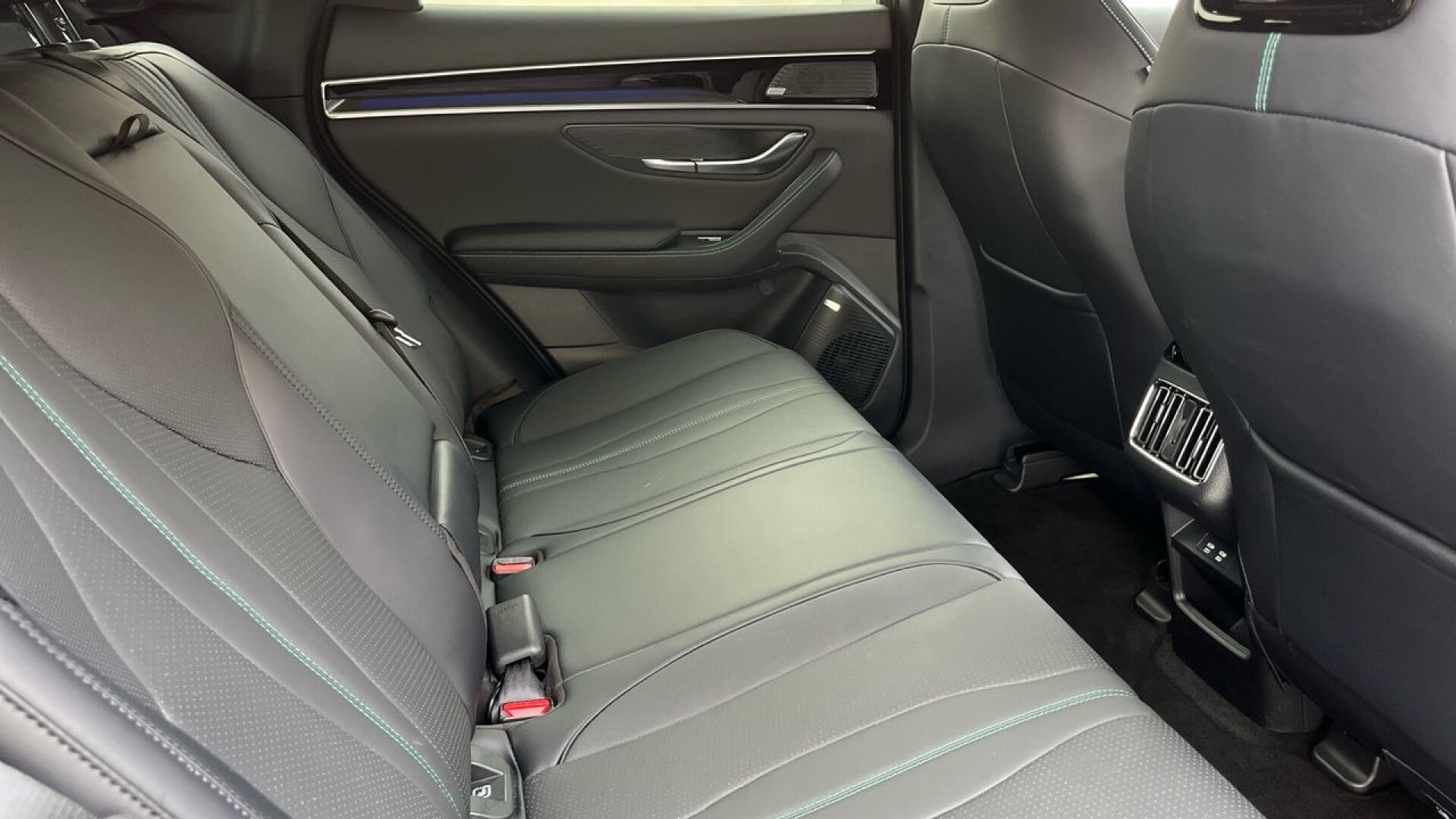 Foto 14 del anuncio BYD Seal U DM-i Comfort  de Ocasión en Madrid