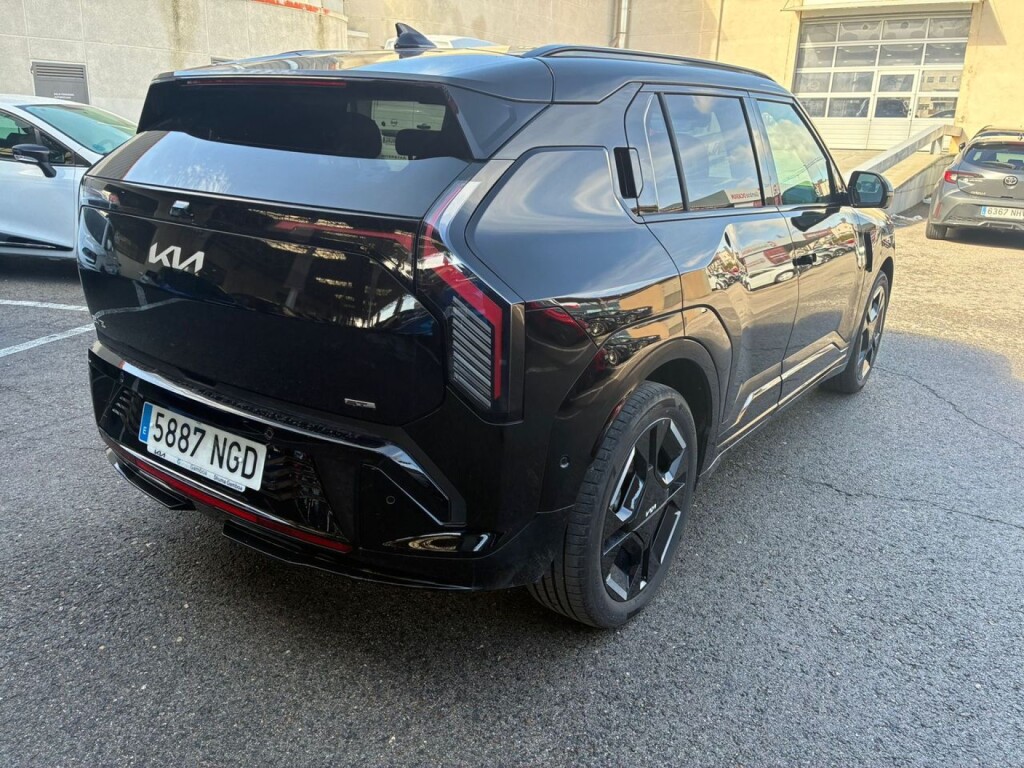 Foto 2 del anuncio Kia EV3 GT-line Long Range  de Ocasión en Madrid