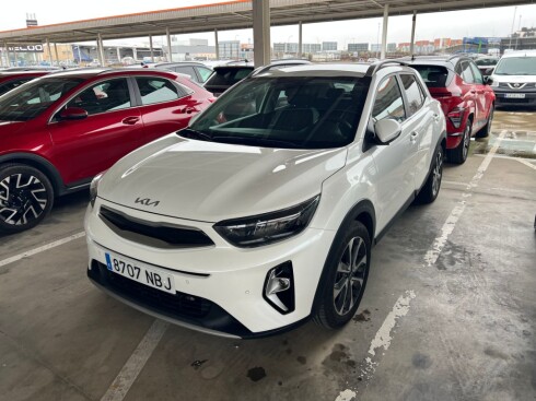 Foto principal del anuncio Kia Stonic 1.0 T-GDi 74kW MHEV MT Style Edition  de Ocasión en Madrid