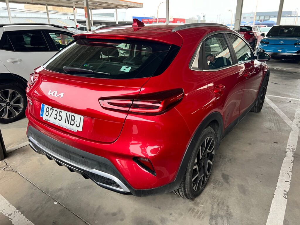 Foto 3 del anuncio Kia XCeed 1.5 MHEV iMT Tech 103kW (140CV)  de Ocasión en Madrid