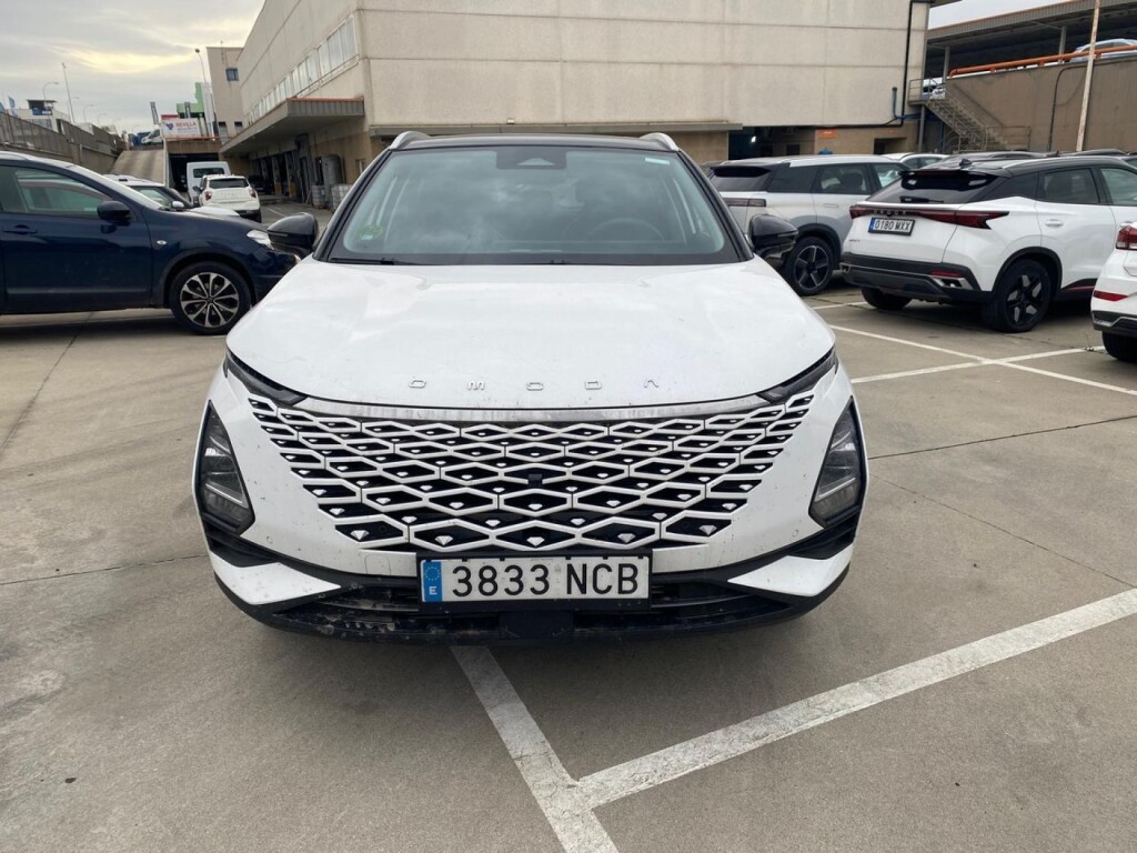 Foto 2 del anuncio Omoda 5 MY25 - Premium 1.6 TGDI 108kW (145cv)  de Ocasión en Madrid