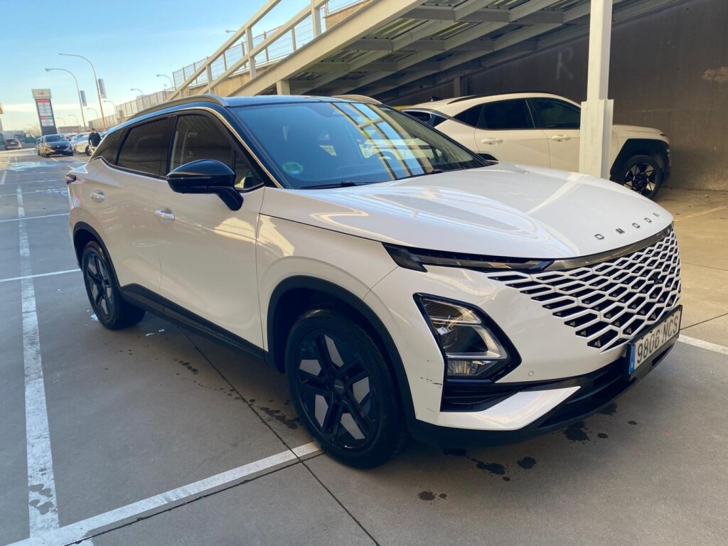 Foto 1 del anuncio Omoda 5 MY25 - Premium 1.6 TGDI 108kW (145cv)  de Ocasión en Madrid