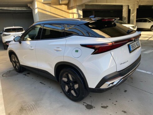 Foto impresión del anuncio Omoda 5 MY25 - Premium 1.6 TGDI 108kW (145cv)  de Ocasión en Madrid