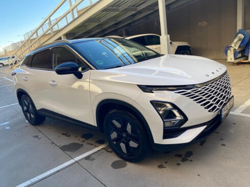 Foto impresión del anuncio Omoda 5 MY25 - Premium 1.6 TGDI 108kW (145cv)  de Ocasión en Madrid