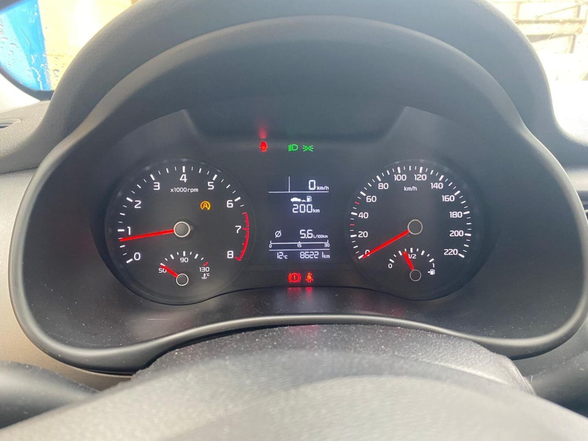 Foto 6 del anuncio Kia Stonic 1.2 DPi 62kW (84CV) Concept  de Ocasión en Madrid