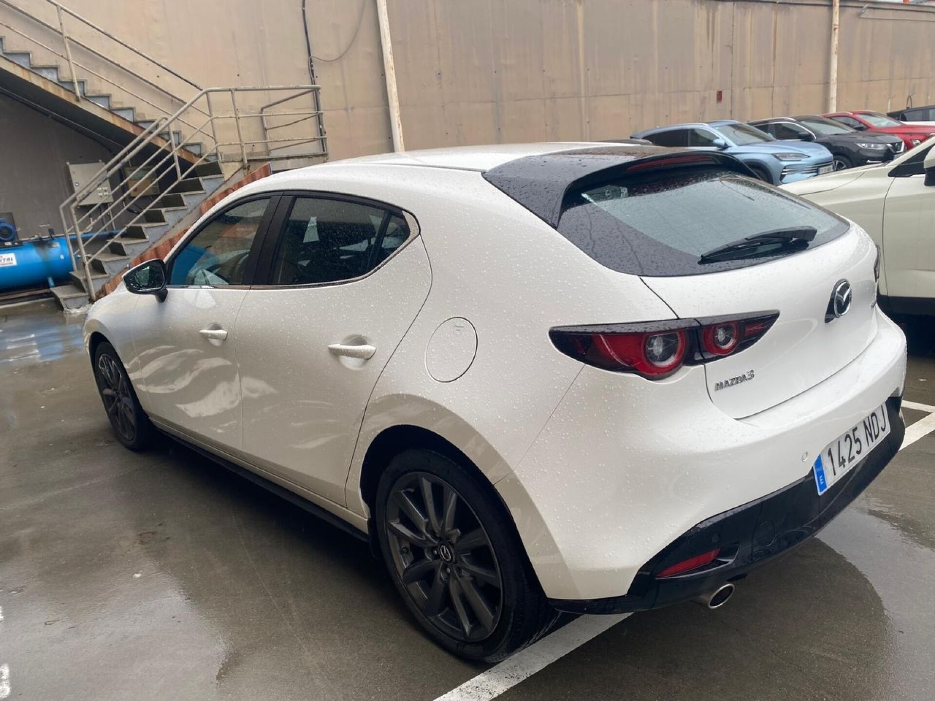 Foto 2 del anuncio Mazda 3 2.5L E-SKY G MHEV 103kW Centre-line  de Ocasión en Madrid