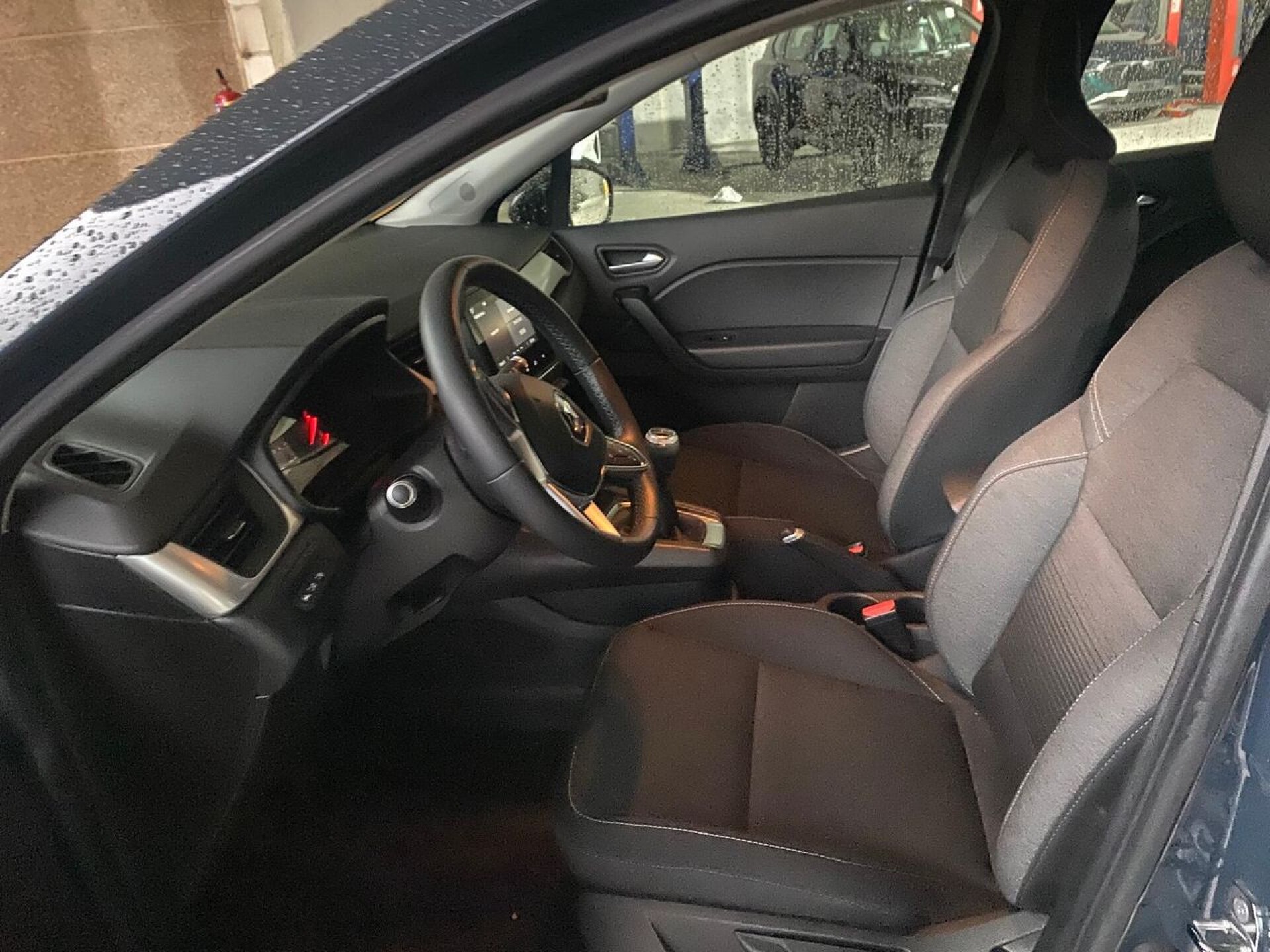 Foto 5 del anuncio Renault Captur Intens TCe 74kW (100CV)  de Ocasión en Madrid