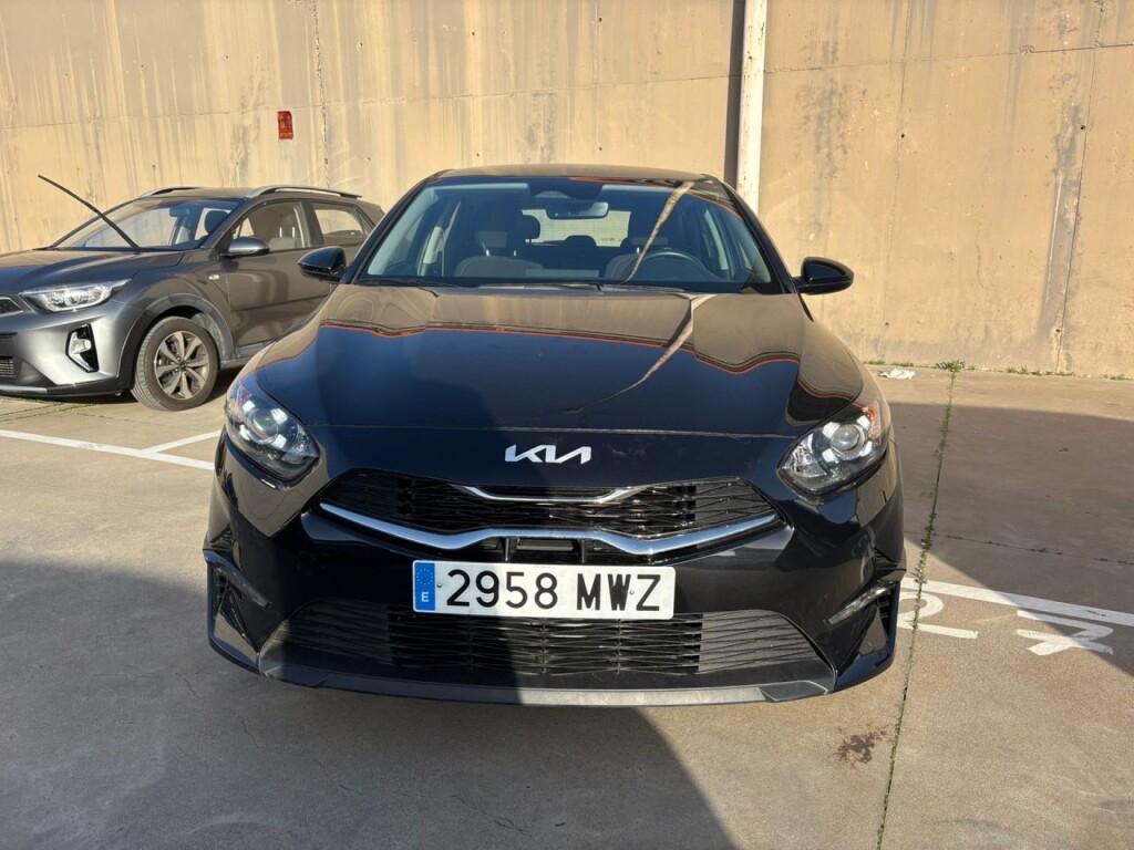 Foto 4 del anuncio Kia Ceed 1.0 T-GDi 74kW (100CV) Drive  de Ocasión en Madrid