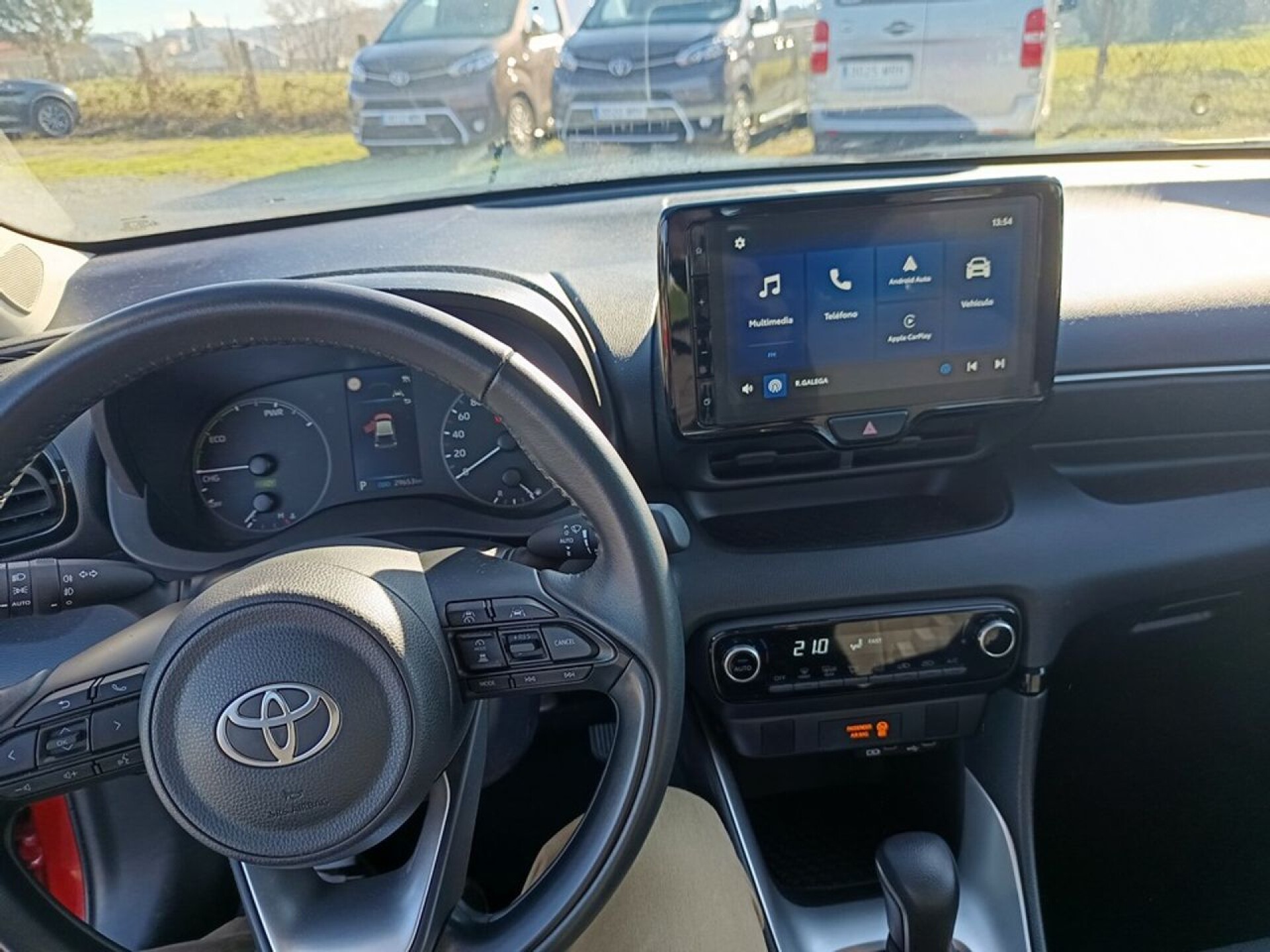 Foto 4 del anuncio Toyota Yaris 1.5 120H Active Plus  de Ocasión en Madrid