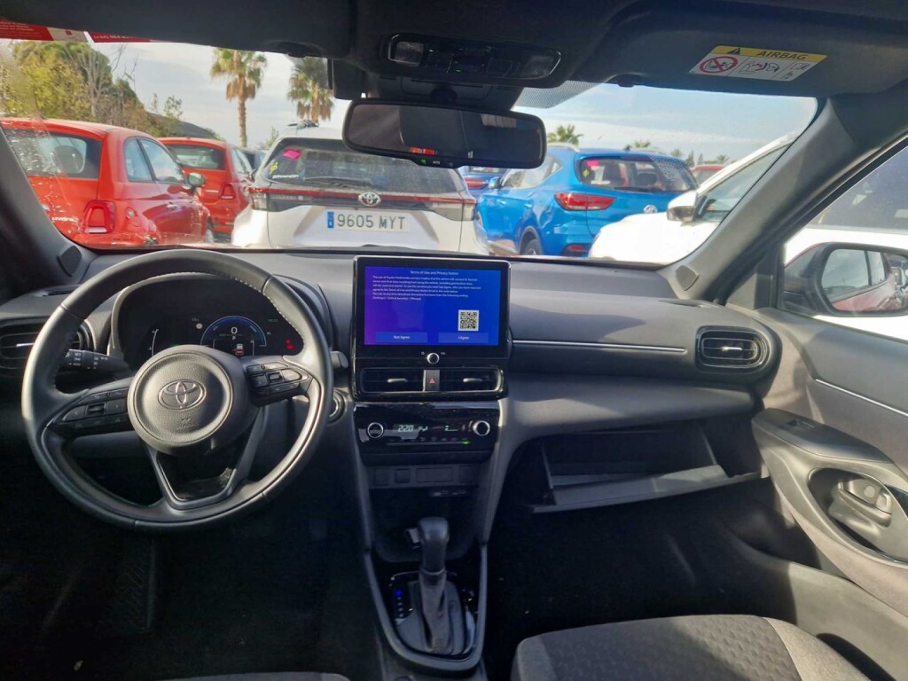 Foto 4 del anuncio Toyota Yaris Cross 1.5 120H Active Plus  de Ocasión en Madrid