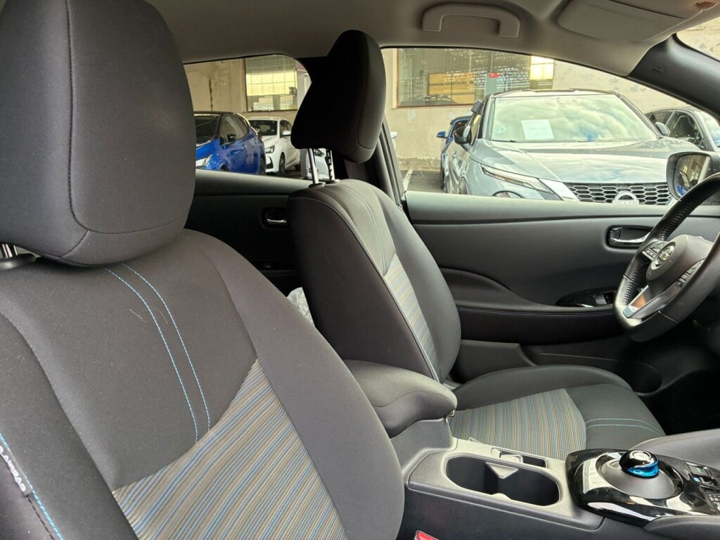 Foto 12 del anuncio Nissan Leaf 40kWh N-Connecta  de Ocasión en Madrid