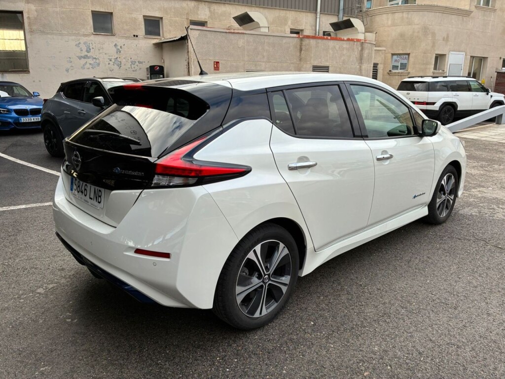 Foto 2 del anuncio Nissan Leaf 40kWh N-Connecta  de Ocasión en Madrid