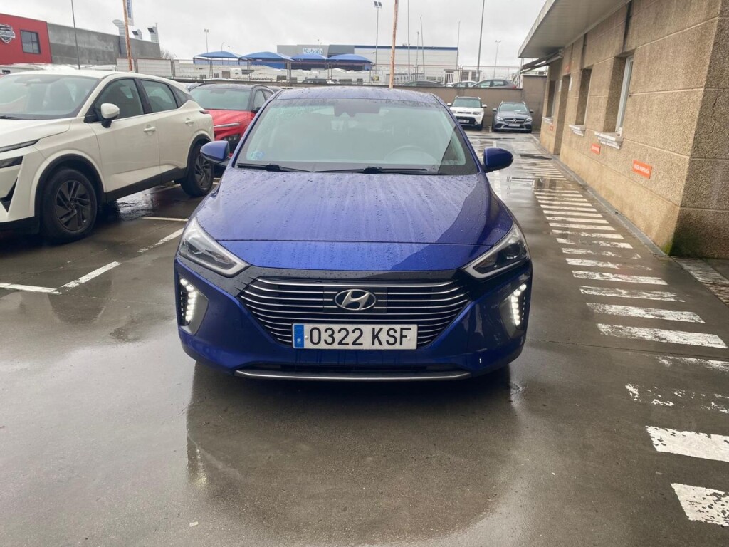 Foto 4 del anuncio Hyundai IONIQ 1.6 GDI HEV Tecno DCT  de Ocasión en Madrid