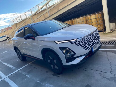 Foto impresión del anuncio Omoda 5 MY25 - Premium 1.6 TGDI 108kW (145cv)  de Ocasión en Madrid