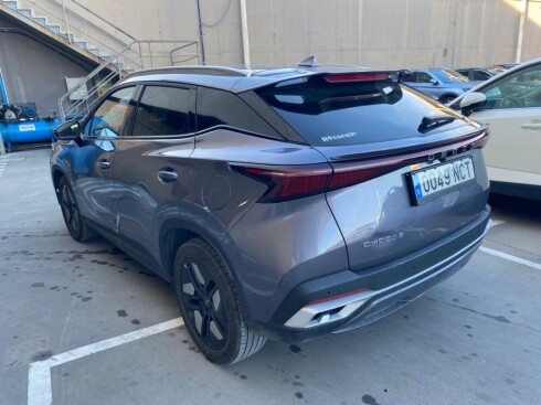 Foto impresión del anuncio Omoda 5 MY25 - Premium 1.6 TGDI 108kW (145cv)  de Ocasión en Madrid