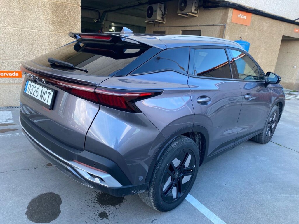 Foto 3 del anuncio Omoda 5 MY25 - Premium 1.6 TGDI 108kW (145cv)  de Ocasión en Madrid