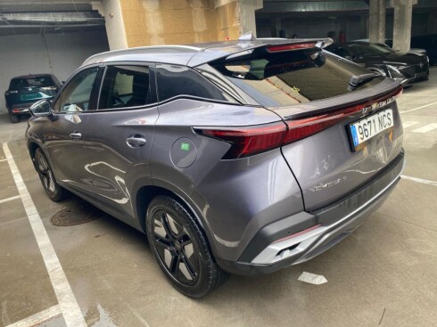 Foto impresión del anuncio Omoda 5 MY25 - Premium 1.6 TGDI 108kW (145cv)  de Ocasión en Madrid