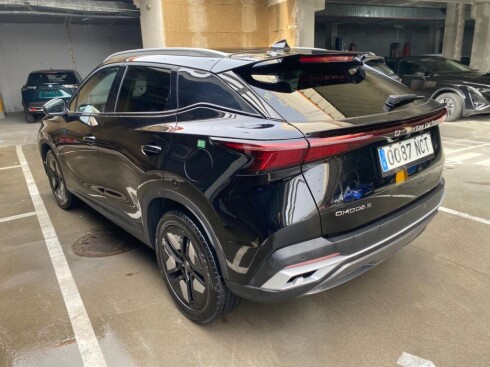 Foto impresión del anuncio Omoda 5 MY25 - Premium 1.6 TGDI 108kW (145cv)  de Ocasión en Madrid